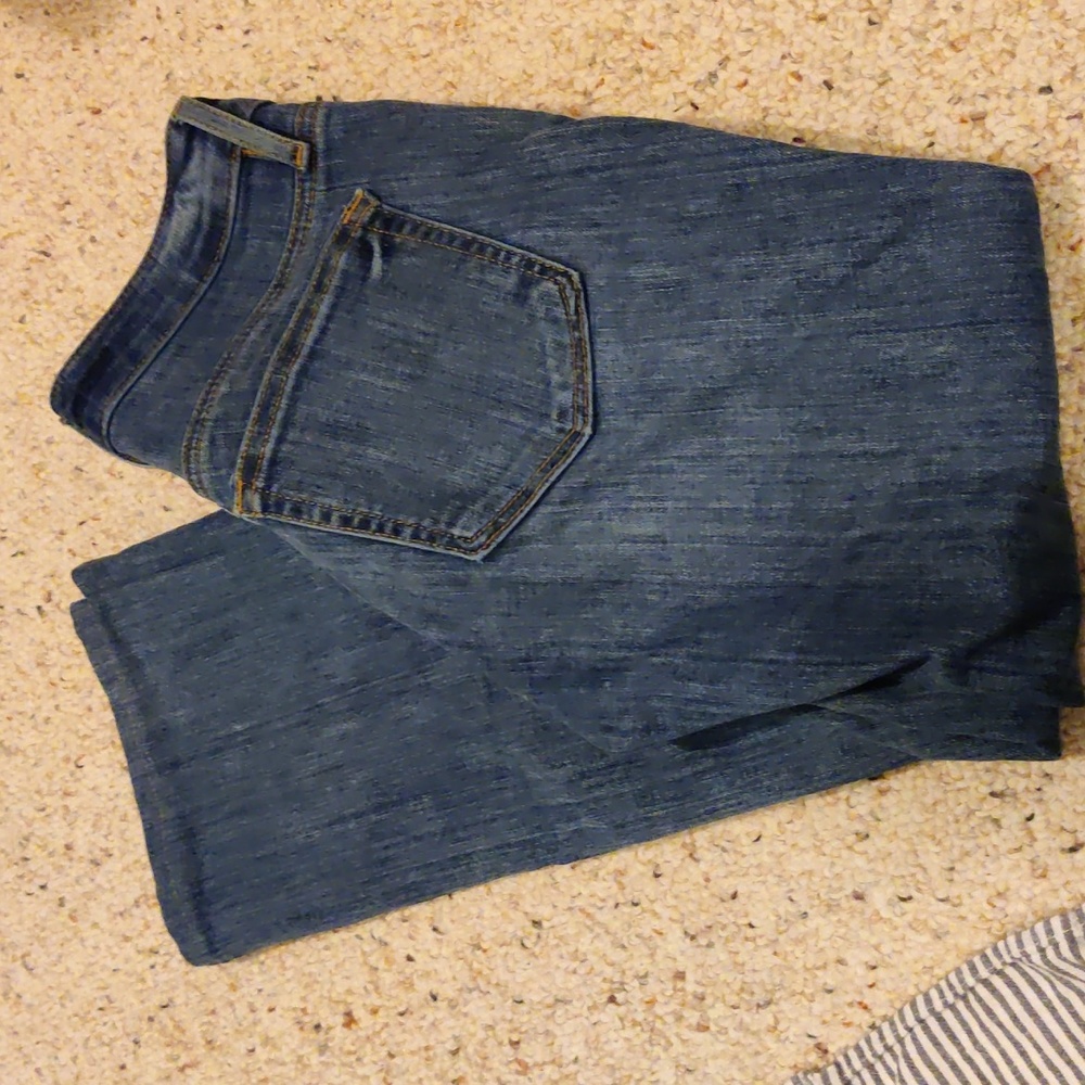 3/$20🎈 Loft curvy boot cut jeans